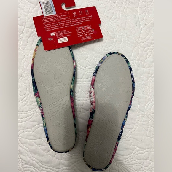 DEARFOAMS Quilted Floral Ballet Slippers SZ L NWT - Picture 4 of 6